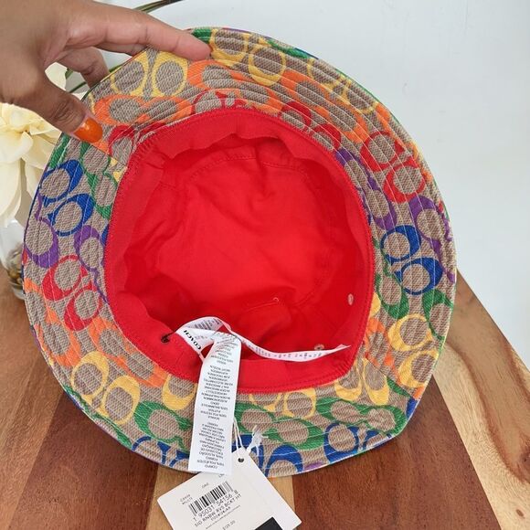NWT Coach Rainbow Signature Bucket Hat - Picture 3 of 6